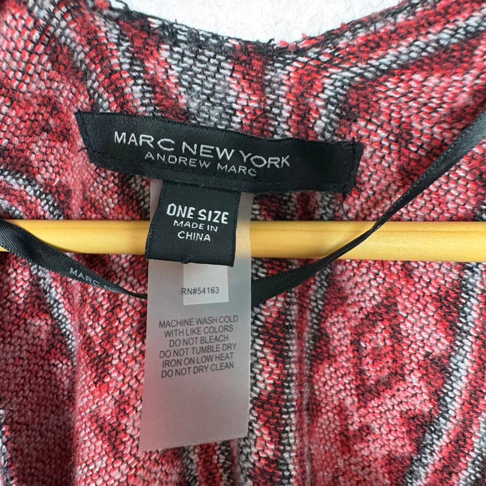 Marc New York Andrew Marc Black Red Geometric Southwestern Fringe Poncho Wrap OS - Picture 4 of 7